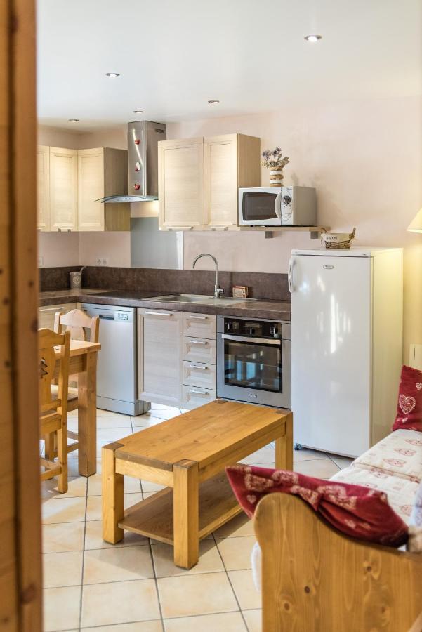 Ferienwohnung Fleurs et Neige Lanslevillard Exterior foto