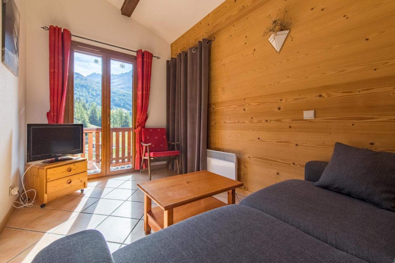 Ferienwohnung Fleurs et Neige Lanslevillard Exterior foto