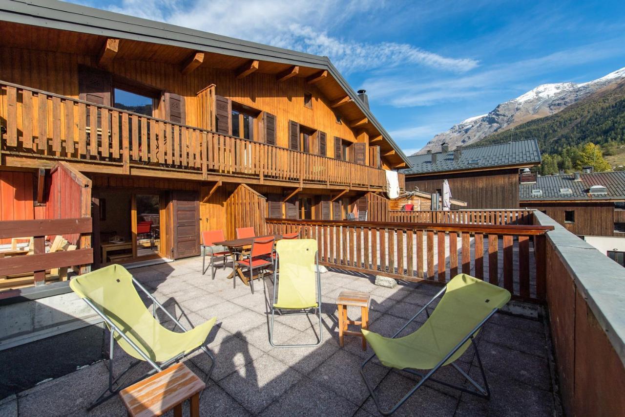 Ferienwohnung Fleurs et Neige Lanslevillard Exterior foto