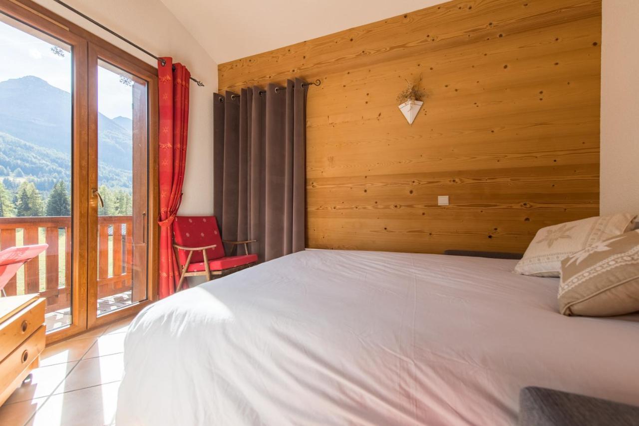 Ferienwohnung Fleurs et Neige Lanslevillard Exterior foto