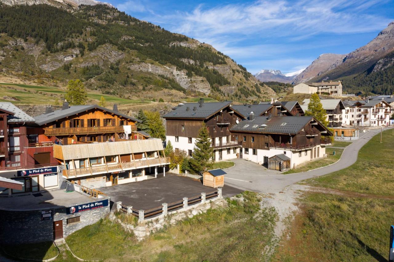 Ferienwohnung Fleurs et Neige Lanslevillard Exterior foto