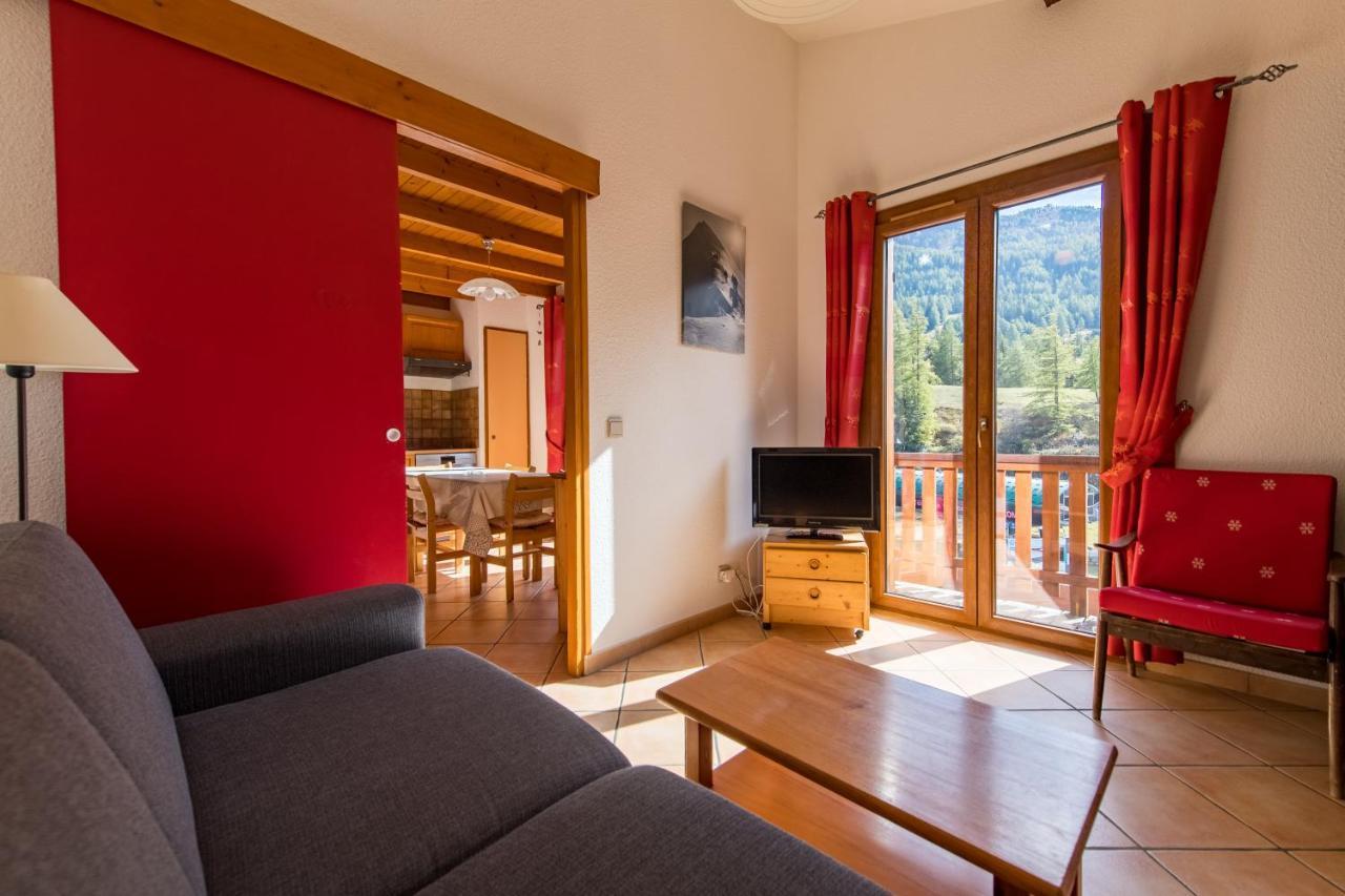Ferienwohnung Fleurs et Neige Lanslevillard Exterior foto