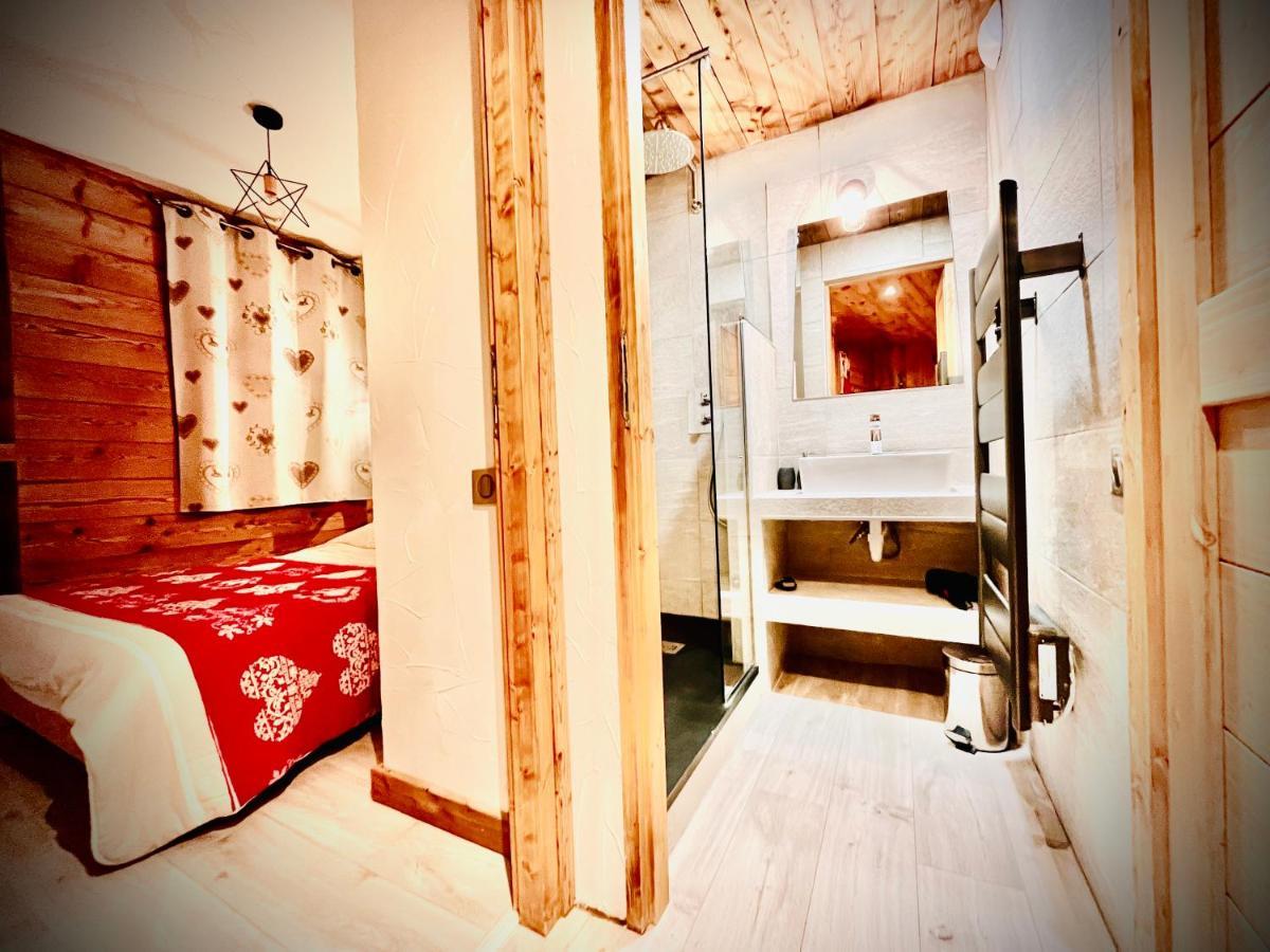 Ferienwohnung Fleurs et Neige Lanslevillard Exterior foto