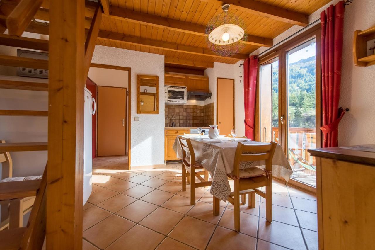 Ferienwohnung Fleurs et Neige Lanslevillard Exterior foto