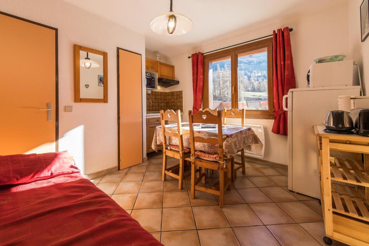 Ferienwohnung Fleurs et Neige Lanslevillard Exterior foto